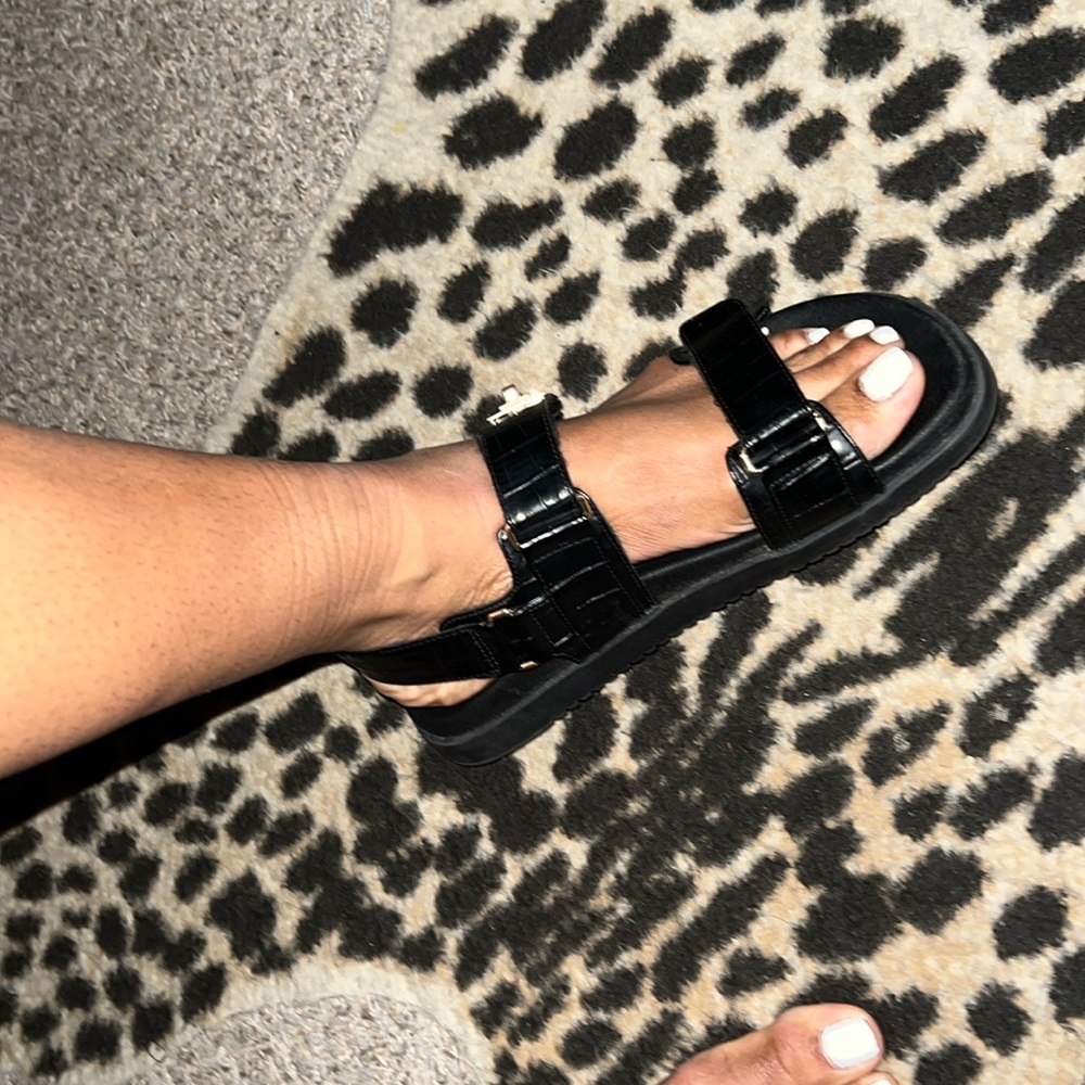 Steve Madden dad sandals